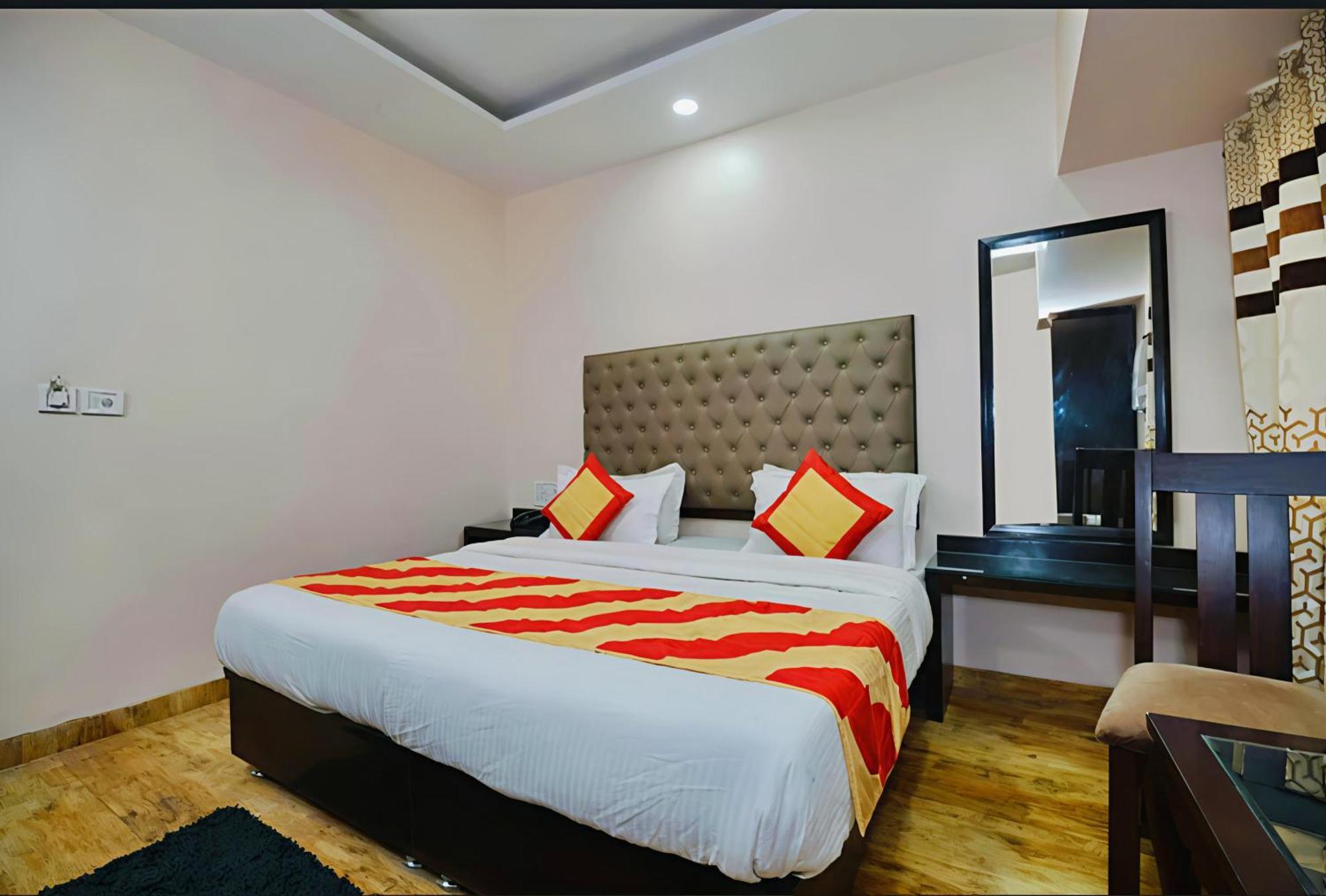 Kabeer' Front Of New Railway Station & 5 Minute From Connaught Place Hotel 3*